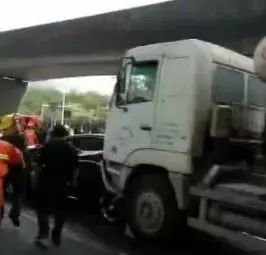 卡車貨運最重要的是安全